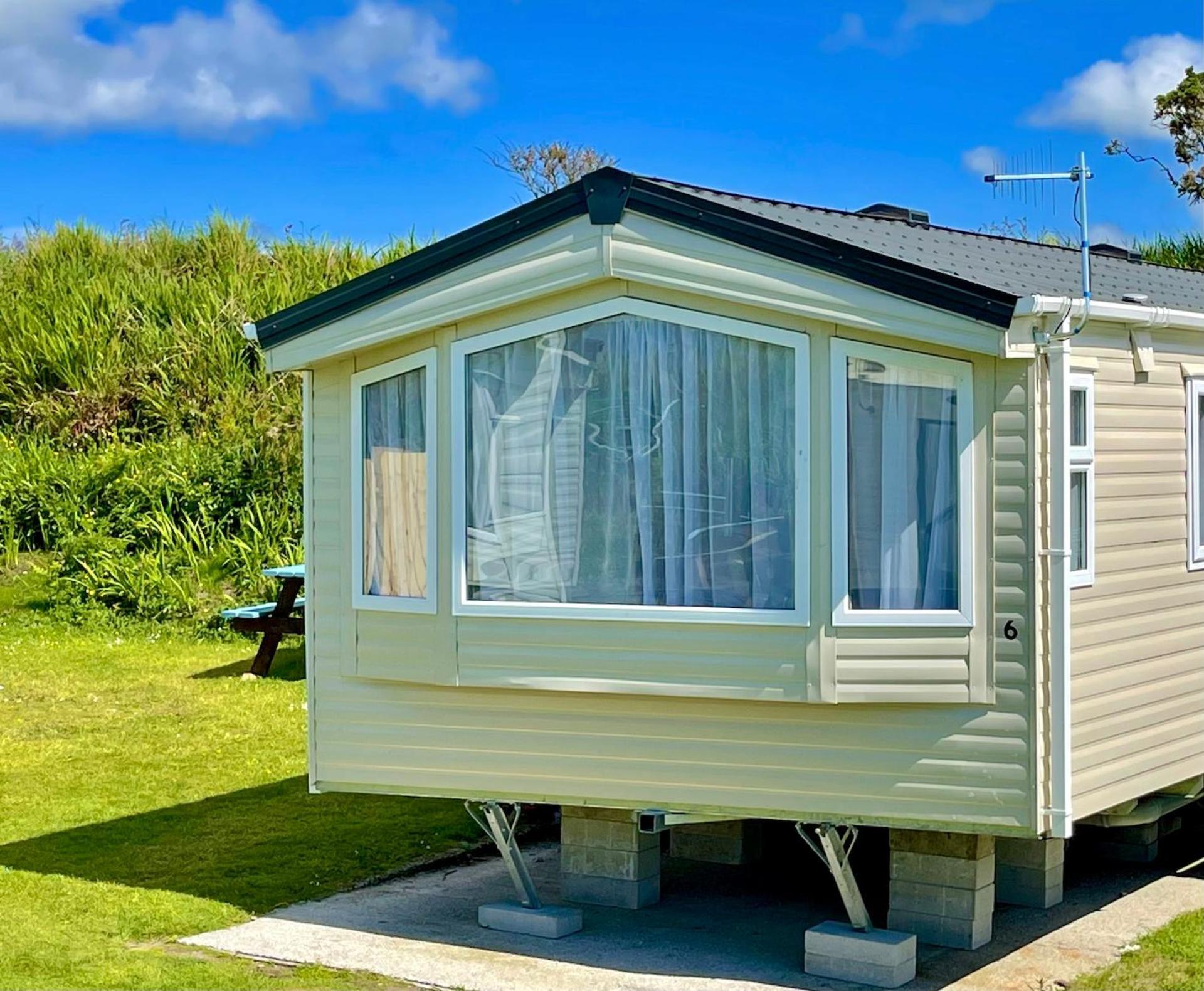 Roselands Caravan Park, Nr Lands End, Cornwall Сейнт-Джаст Экстерьер фото
