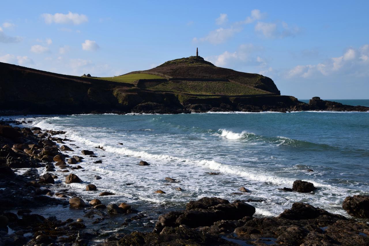 Roselands Caravan Park, Nr Lands End, Cornwall Сейнт-Джаст Экстерьер фото