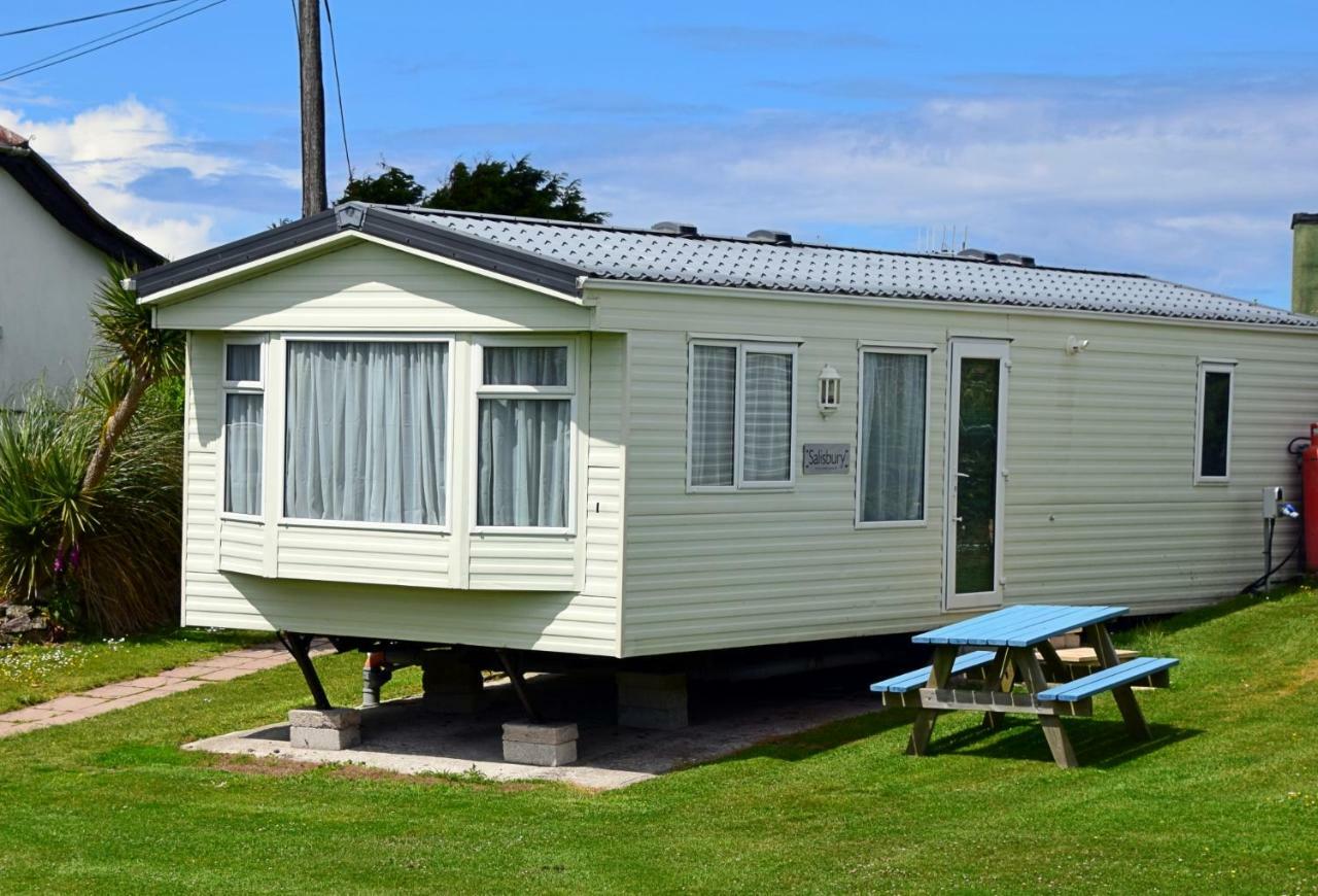 Roselands Caravan Park, Nr Lands End, Cornwall Сейнт-Джаст Экстерьер фото