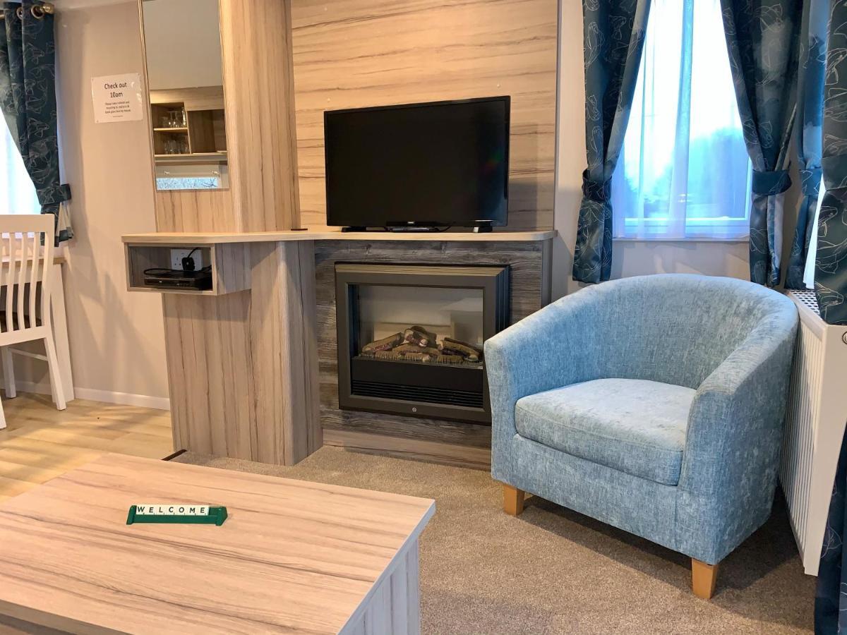 Roselands Caravan Park, Nr Lands End, Cornwall Сейнт-Джаст Экстерьер фото